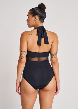 Multiway Signature One-Piece