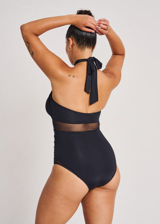 Multiway Signature One-Piece