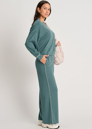 Weekender Wide-leg Pant
