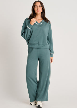 Weekender Wide-leg Pant